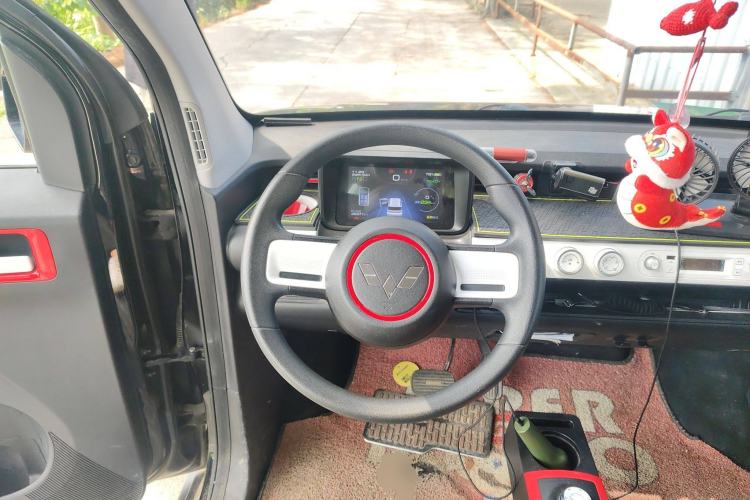 Used Wuling Hongguang MINIEV 2022 GAMEBOY 300km Enthusiast Model with Lithium Iron Phosphate