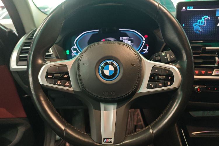 Used BMW iX3 2022 Leading Model
