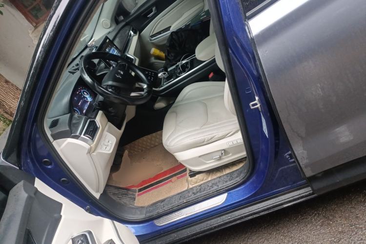 Used Hongqi E-HS3 2019 Zhilian Qiyue Two-Wheel Drive Version