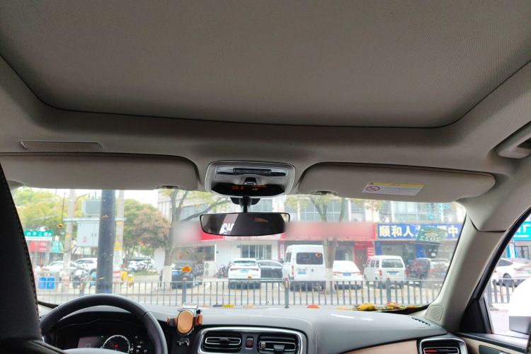 Used Lynk & Co 01 2020 2.0T Two-Wheel Drive Pure Pro Version China VI Standard