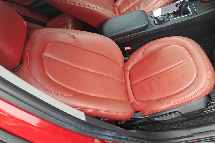 Used BMW 1 Series 2017 118i Fashion Model Right Front Seat