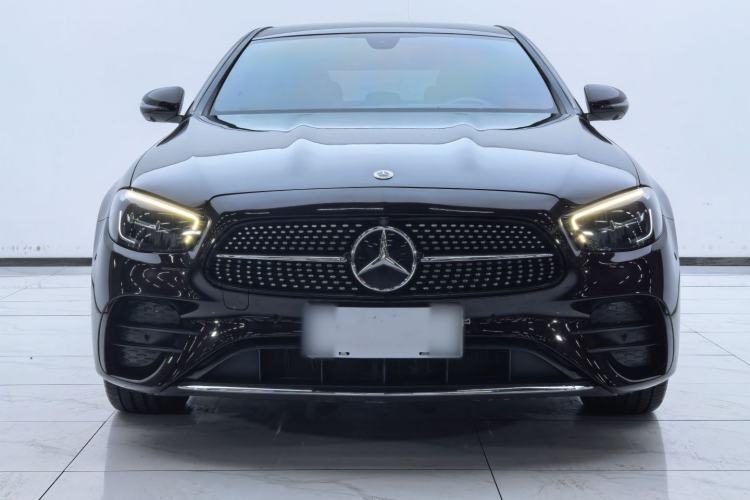 Used Mercedes-Benz E-Class 2022 Revised E 300 L Sport Luxury Edition Exterior 4