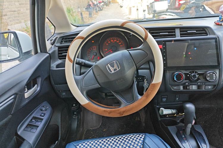 Used Honda Fit 2016 1.5L LX CVT Comfort Model Steering Wheel