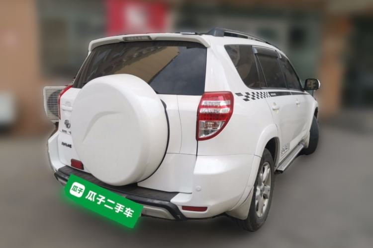 Used Toyota RAV4 2011 2.0L Automatic Luxury Edition
