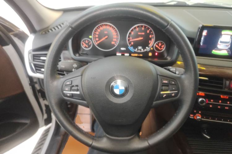 Used BMW X5 2018 xDrive35i Standard Model Small Screen Fabric Middle East

