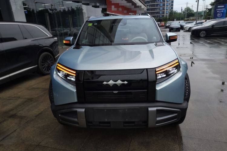 Used Formula Leopard Titanium 3 2025 501 km Range Rear-Wheel Drive Intelligent Driving Max Edition Front