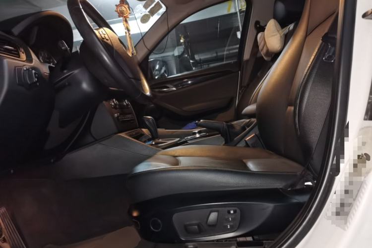 Used BMW X1 2010 sDrive18i Luxury Model
