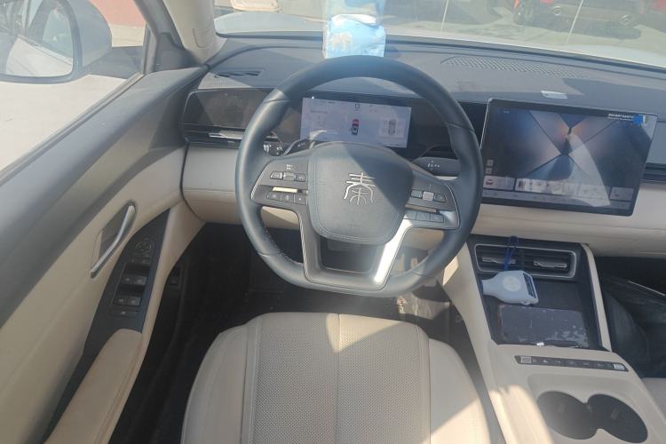 Used BYD Qin L 2025 EV 545KM Beyond Version
