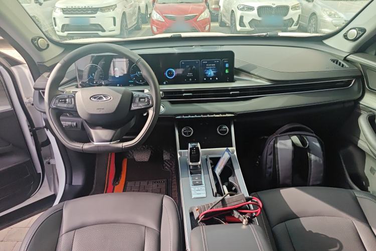 Used Chery Tiggo 8 2023 Kunpeng Edition 290TGDI Automatic Excellence Model Center Console