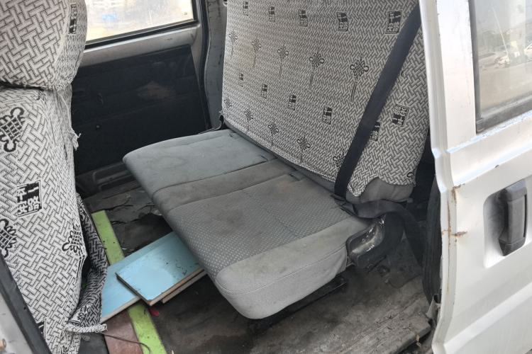 Used BAIC Weiwang 306 2011 1.3L base model 7 seats
