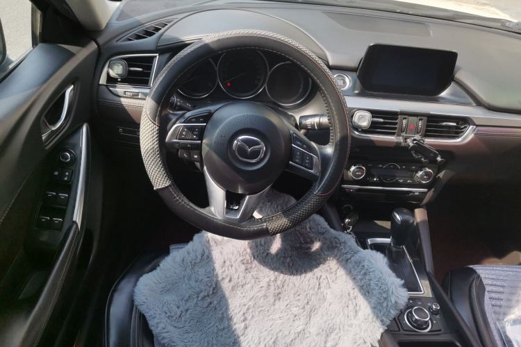 Used Mazda Atenza 2017 2.0L Blue Sky Luxury Edition
