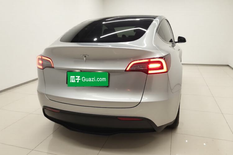 Used Tesla Model Y 2021 Standard Range Rear-Wheel Drive Version