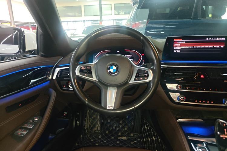 Used BMW 5 Series 2020 525Li M Sport Package