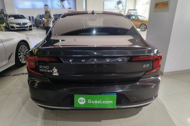 Used Volvo S90 2021 B5 Zhiyuan Luxury Edition