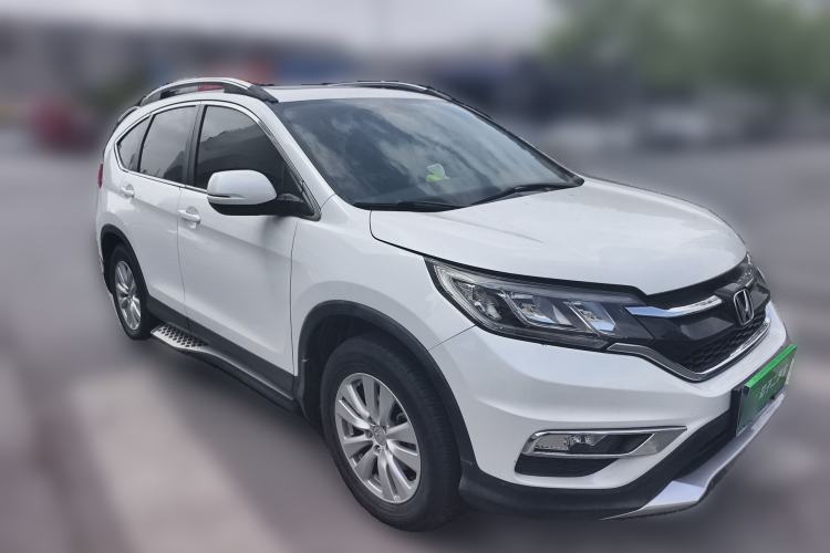 Used Honda CR-V 2016 2.0L two-wheel drive Urban Edition Front Right 45 Deg