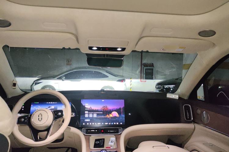 Used Hima AITO M9 2024 Range-Extended Ultra Version 42 kWh 6-Seater Model
