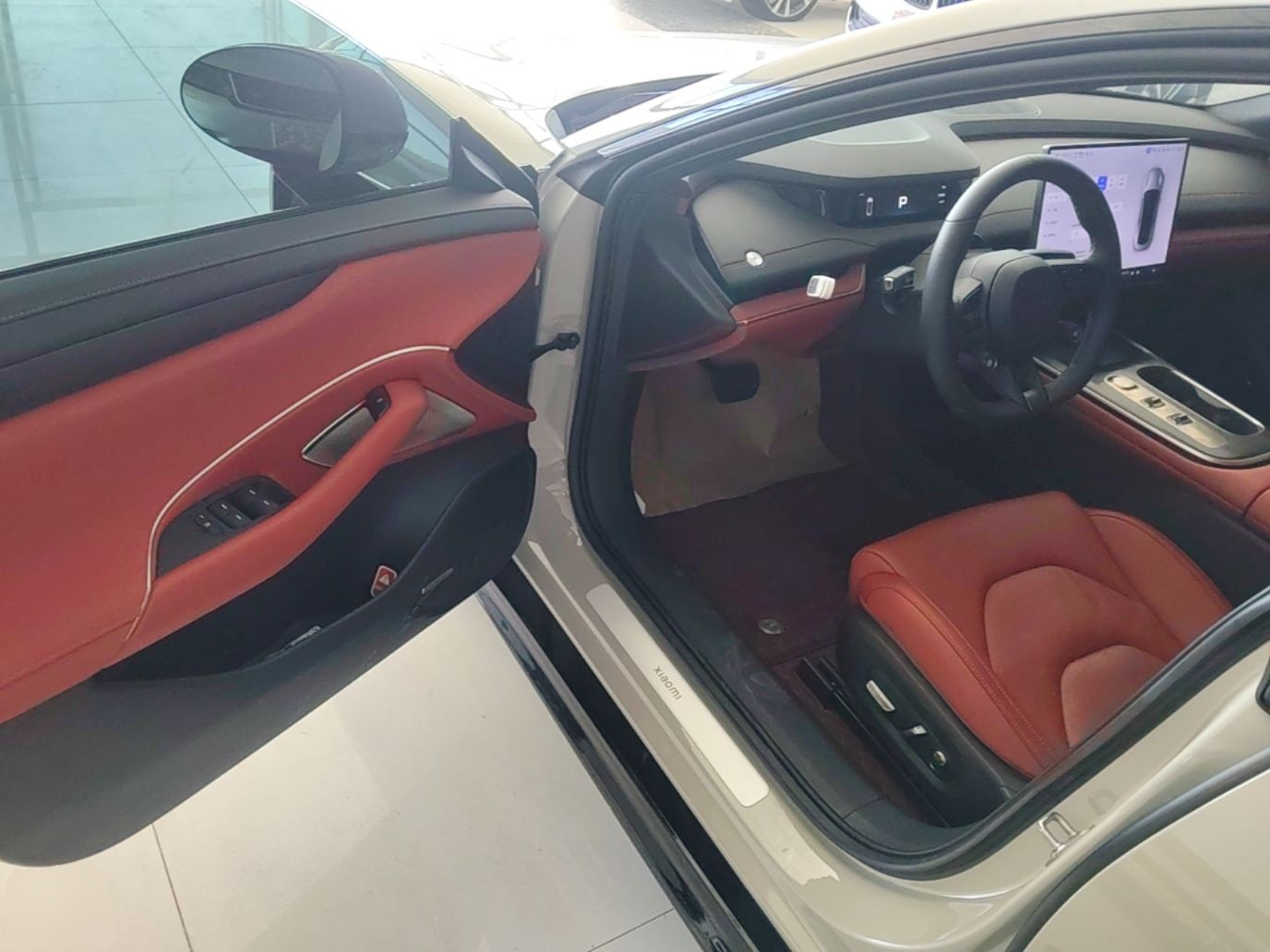 Xiaomi Auto SU7 2024 Rear-Drive Long-Range Intelligent Driving Version — снимка 18