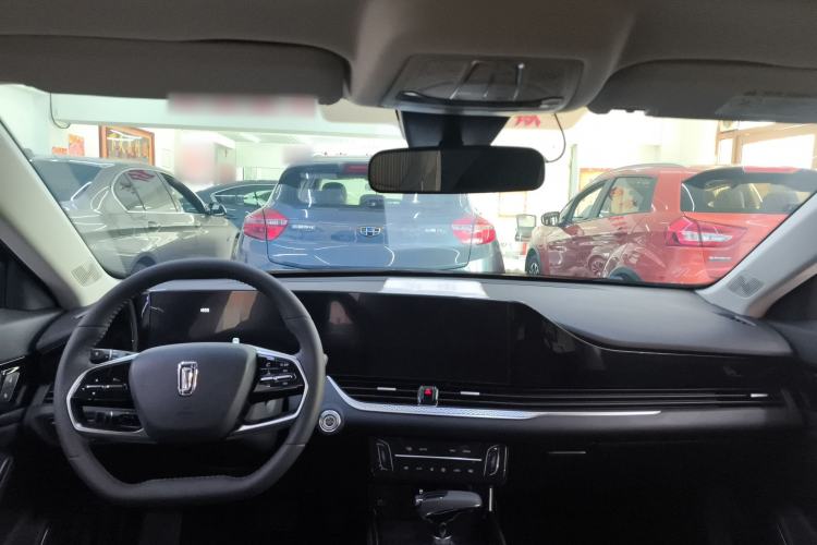 Used Bestune B70 2022 Third Generation 1.5T Automatic Enjoyment Version Center Console