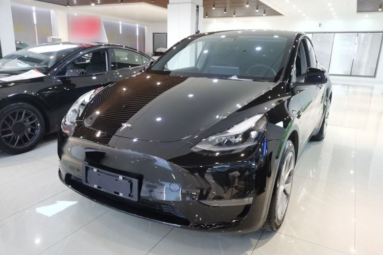 Used Tesla Model Y 2022 Long-Range All-Wheel-Drive Version