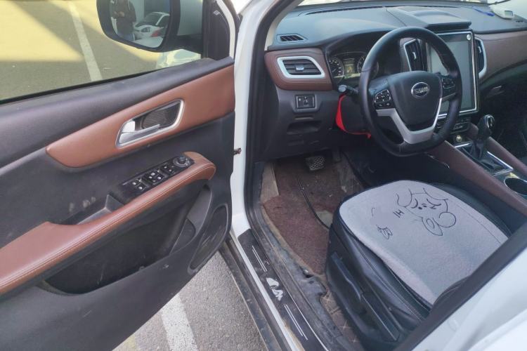 Used SWM X7 2017 1.5T Automatic Smart Enjoyment Version 7 Seats Driver Seat