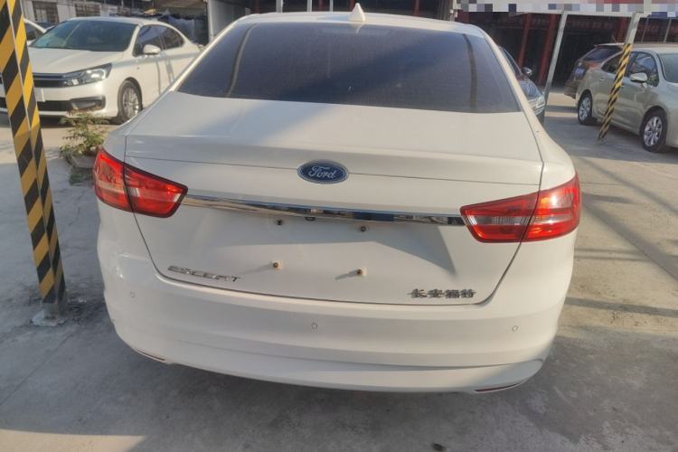 Used Ford Escort 2017 Happiness Edition 1.5L Automatic Fashion Version