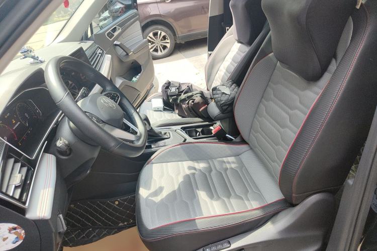 Used Volkswagen Tiguan L 2023 Restyled 330TSI Automatic Two-Wheel Drive R-Line Flagship Edition Left Front Seat