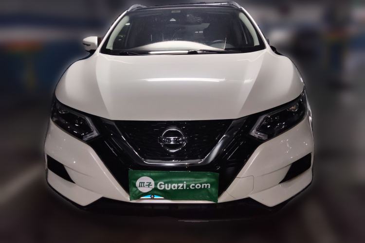 Used Nissan Qashqai 2019 2.0L CVT Luxury Edition Front