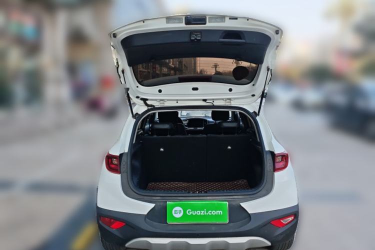 Used Kia kx1 Stonic 2019 1.4L Automatic Fun Edition China VI Trunk