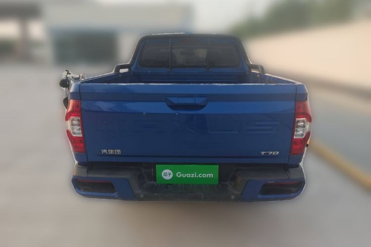 Used SAIC MAXUS T70 2021 2.0T Diesel Automatic 4x4 Advanced Version with Long Bed and High Ground Clearance
