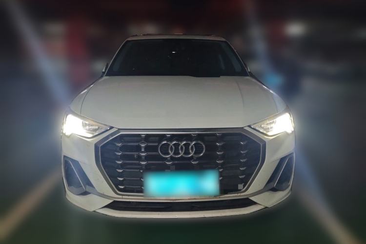 Used Audi Q3 2019 40 TFSI Fashion Dynamic Model