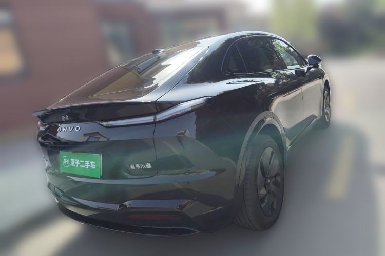 Used ONVO L60 2024 60 kWh Rear-Drive Version