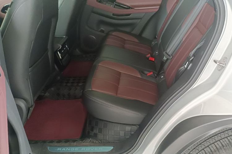 Used Land Rover Range Evoque 2022 Aurora L 249 PS R-Dynamic Luxury Edition
