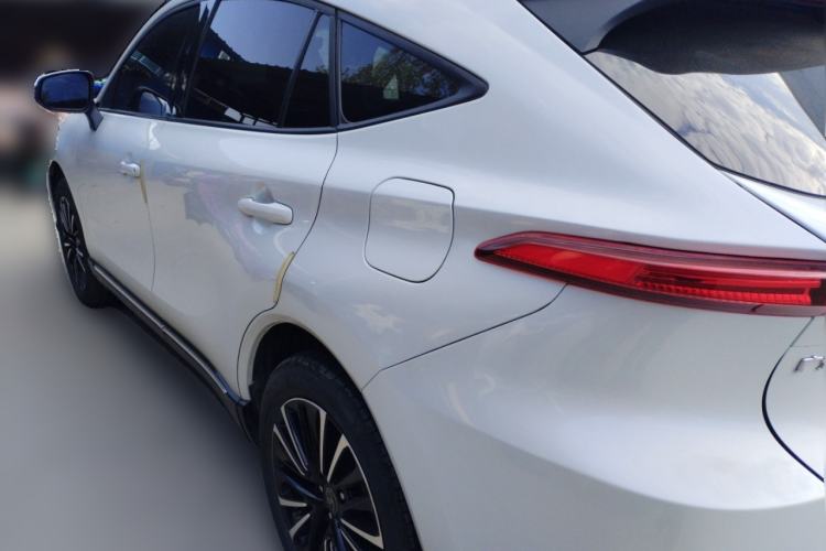 Used Toyota Venza 2022 2.0L CVT Two-Wheel Drive Prestige Edition Rear Left 45 Deg