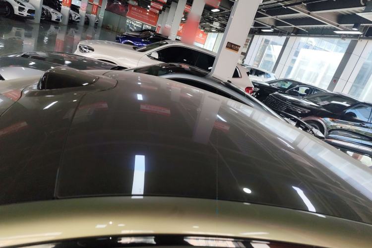 Used Xiaomi Auto SU7 2024 Four-Wheel Drive Ultra-Long Range Advanced Intelligent Driving Max Edition
