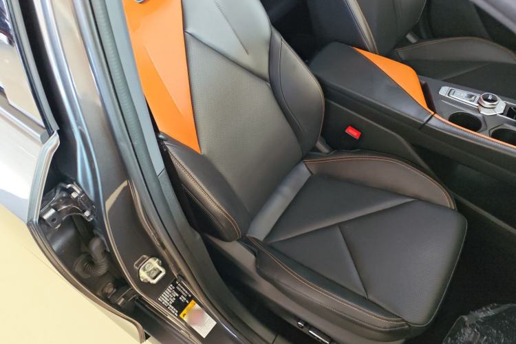 Used CHANGAN UNI-V iDD 2023 ZhiDian iDD 1.5T 113km Smart & Fun Version Right Front Seat