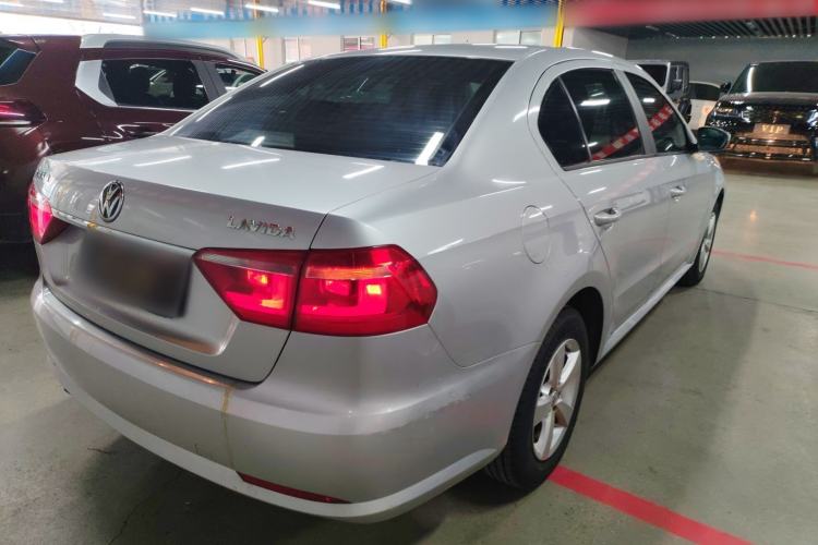 Used Volkswagen Lavida 2013 Revised Classic 1.6L Automatic Fashion Edition