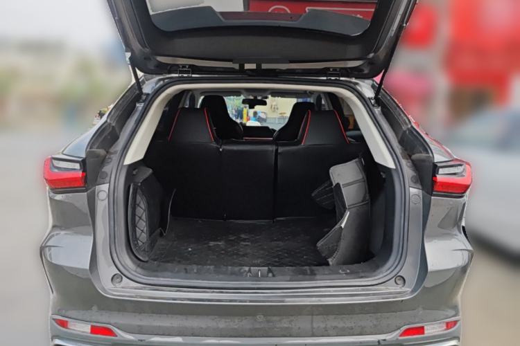 Used CHANGAN OSHAN X5 2021 Revised Version 1.5T DCT Luxury Edition Trunk