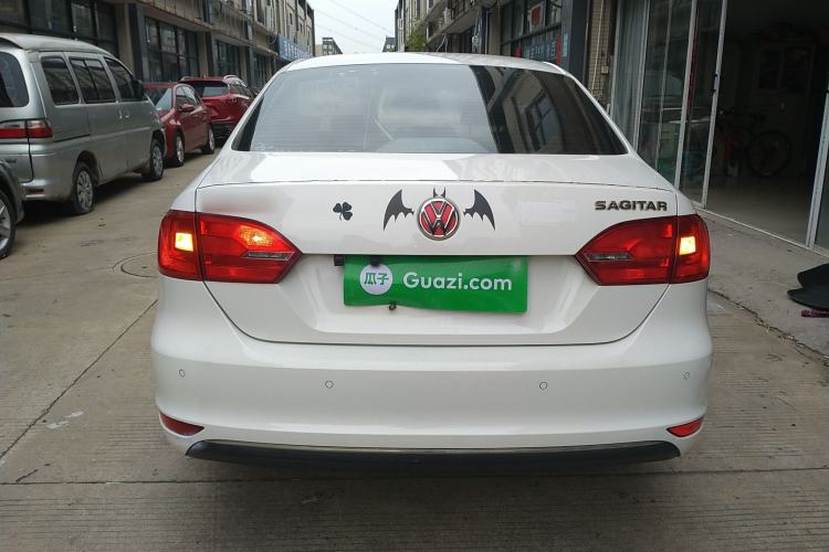 Used Volkswagen Sagitar 2014 Revised Version 1.6L Automatic Comfort Edition
