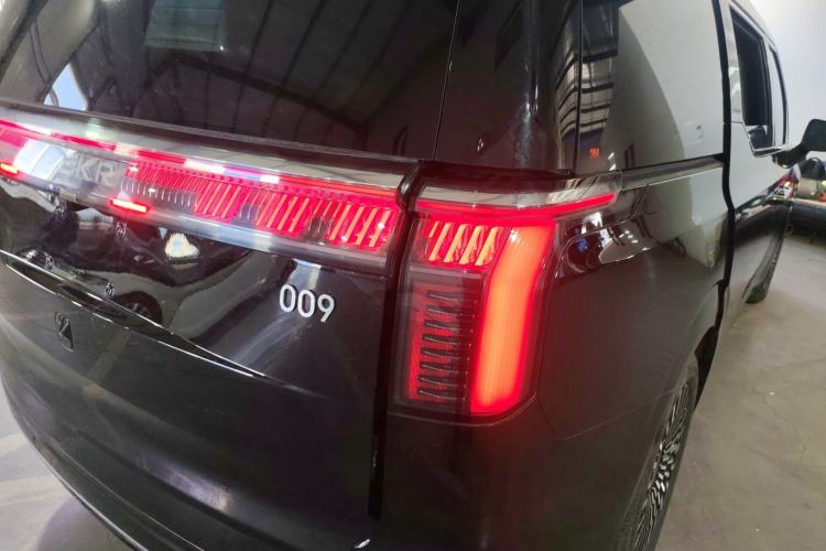 Used Zeekr 009 2022 WE Edition