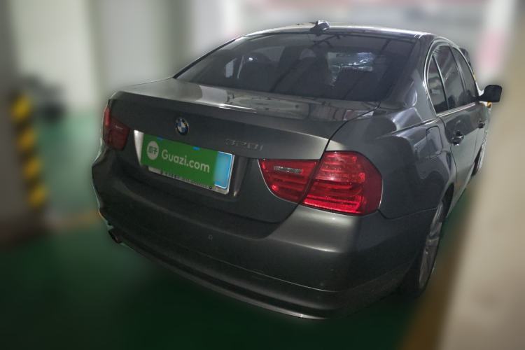 Used BMW 3 Series 2010 320i Luxury Model
