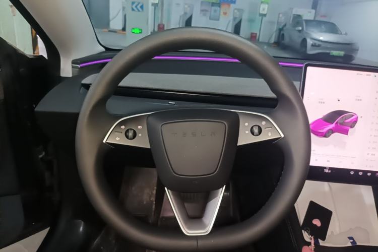 Used Tesla Model 3 2025 Rear-Wheel-Drive Version