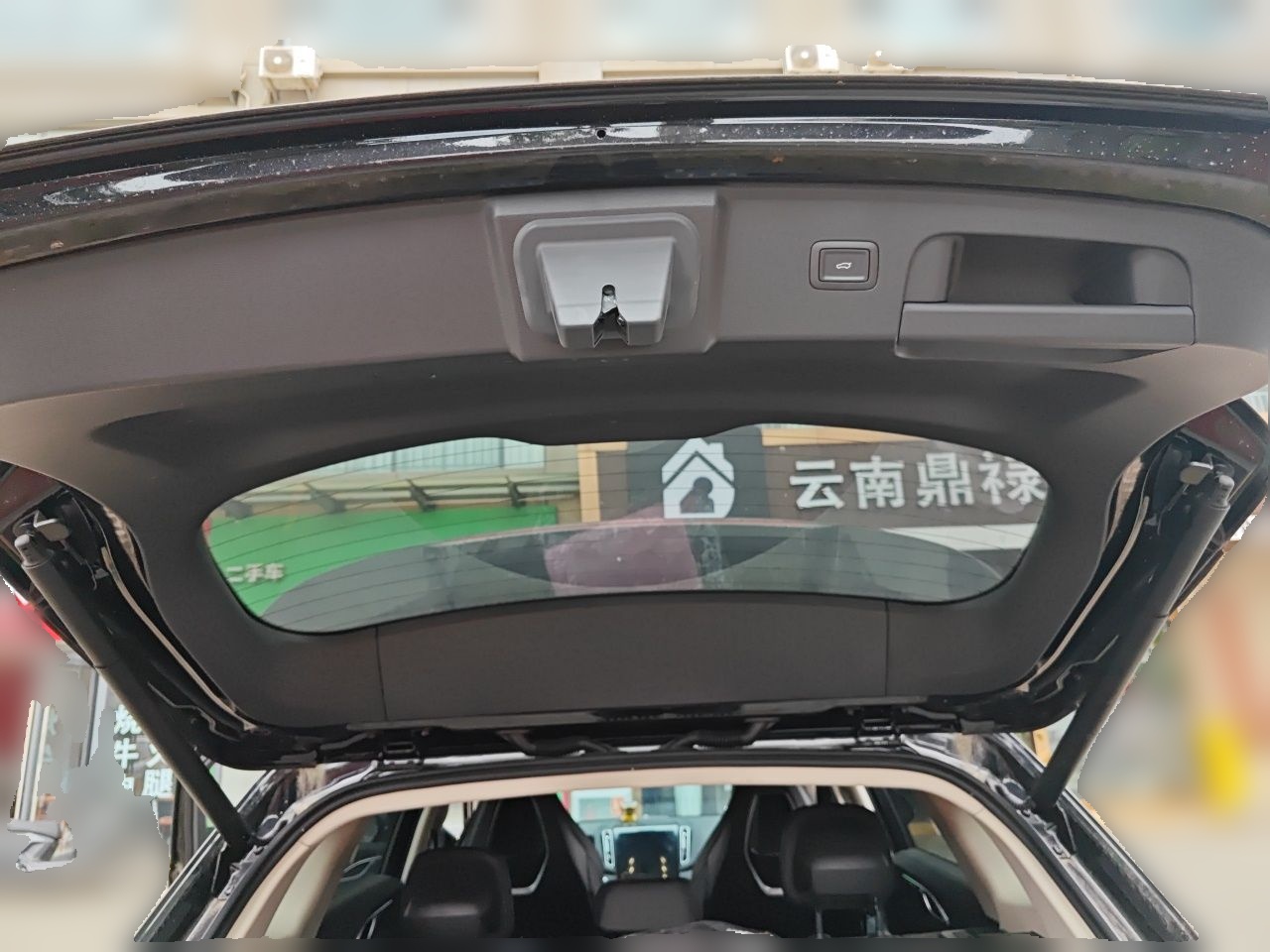 Hongqi HS3 2024 1.5T Shanwei Edition — снимка 19
