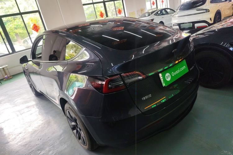 Used Tesla Model Y 2024 Long-Range All-Wheel-Drive Version Rear Left 45 Deg