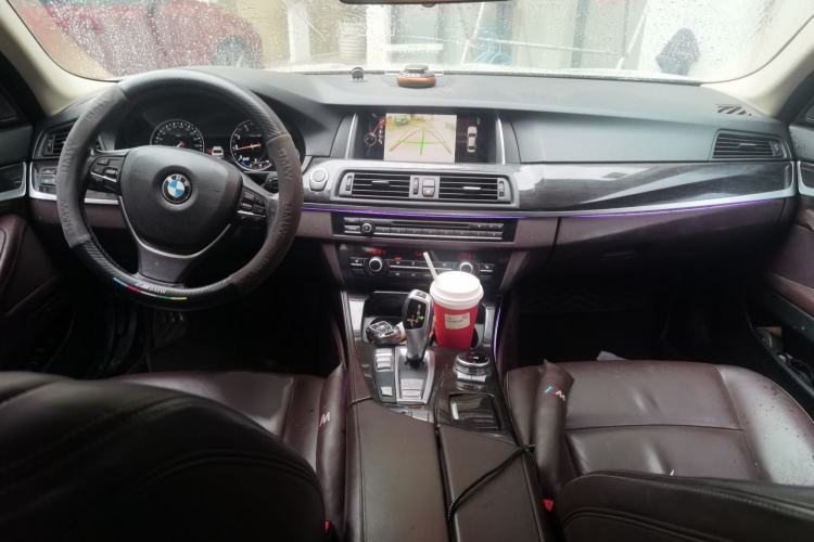 Used BMW 5 Series 2017 525Li Luxury Design Package Interior 2