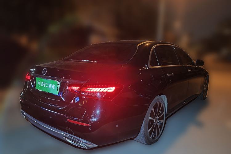 Used Mercedes-Benz E-Class New Energy 2022 E 350 e L Plug-in Hybrid Sedan Rear Right 45 Deg
