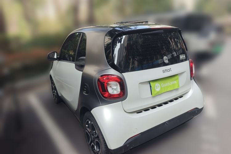 Used smart fortwo 2019 0.9T 66kW Hardtop Wind Power Edition China VI