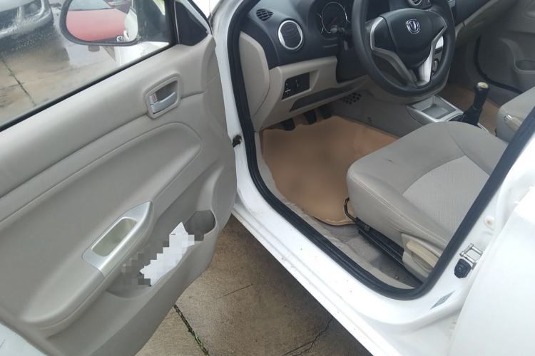 Used CHANGAN Alsvin V3 2012 1.3L Manual Comfort Version China IV Standard Driver Seat