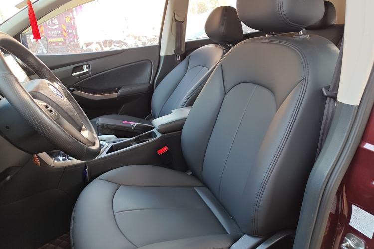 Used Venucia T70 2016 2.0L CVT Smart Choice Edition Left Front Seat