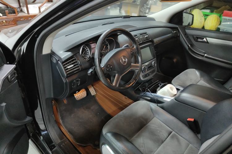 Used Mercedes-Benz R-Class 2014 R 320 4MATIC Business Model