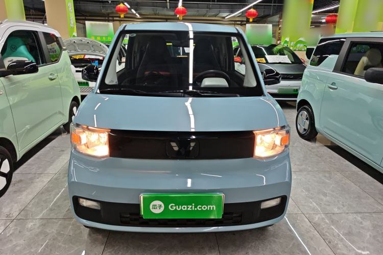 Used Wuling Hongguang MINIEV 2022 Zizai Version Lithium Iron Phosphate Front